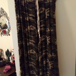 Last chance......Yoga pants